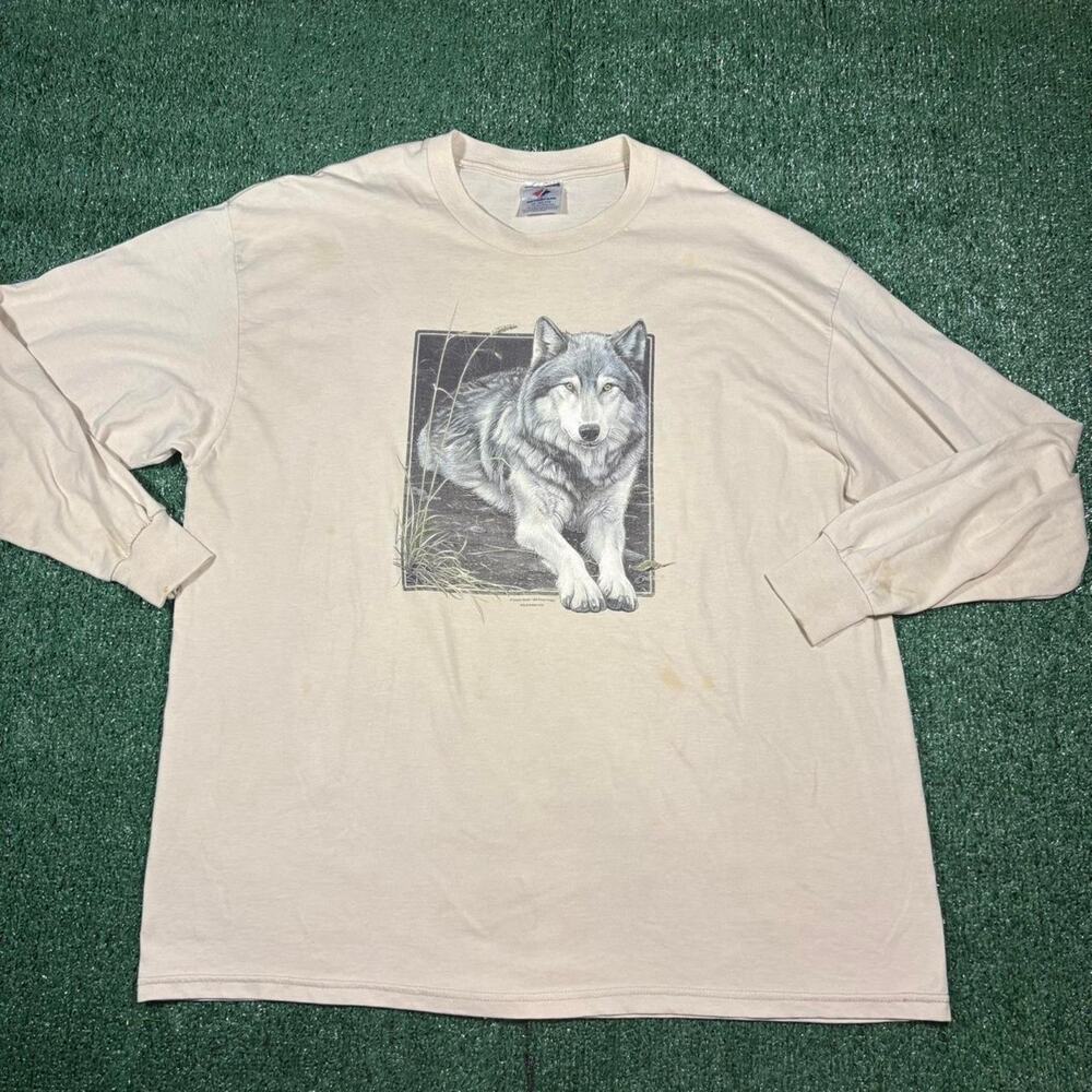 Vintage 90s jerzees graphic wolf tee